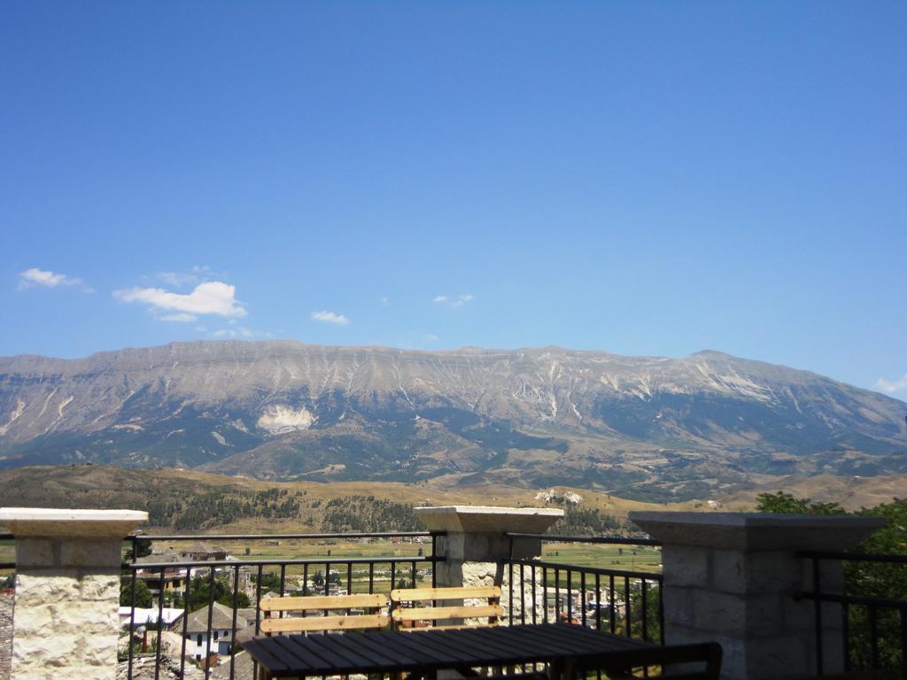 Hotel Kalemi 2 Gjirokastër Extérieur photo